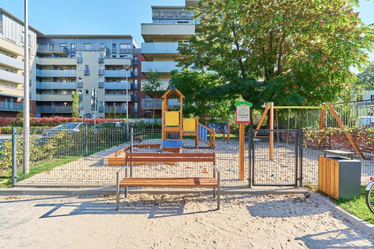 Nowa Teczowa Apartments Promenada Staromiejska By Noclegi Renters Breslavia Exterior foto